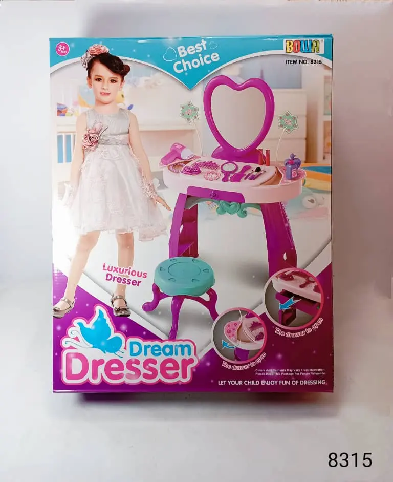 ستاند باربي مراية قلب مع كرسي