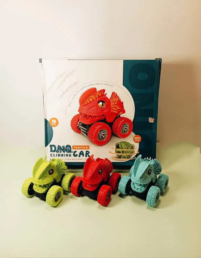 سيارة وجه ديناصور