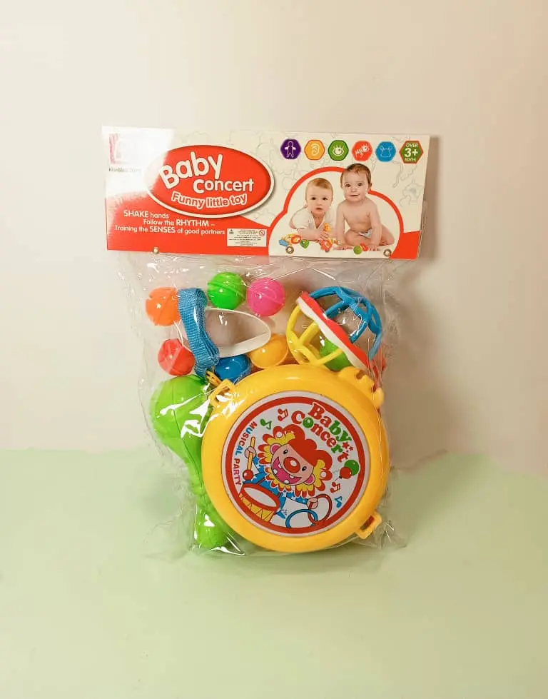 كيس طبل مع خشخيشه