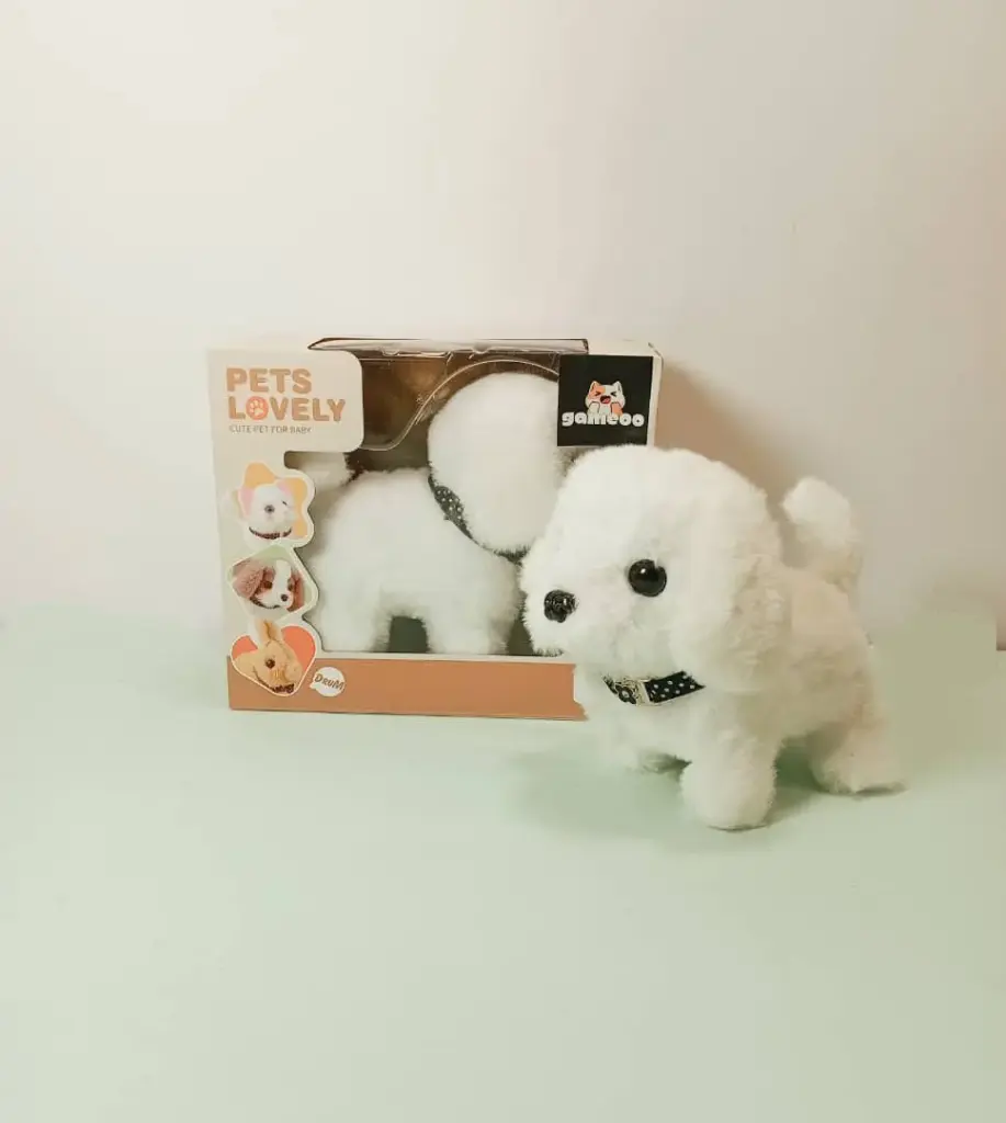 كلب ابيض علبة