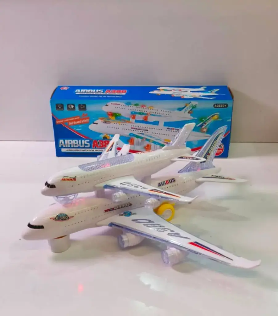 طيارة طابقين