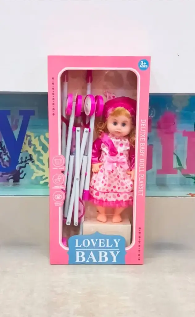 باربي مع عرباية علبة