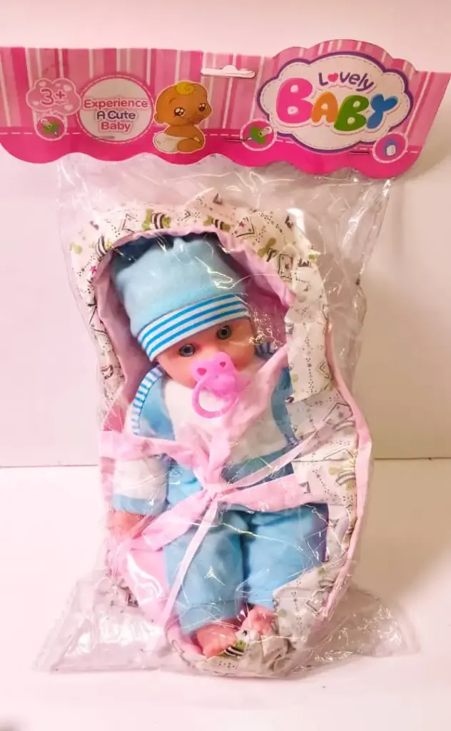 بيبي مع حمالة قماش كيس