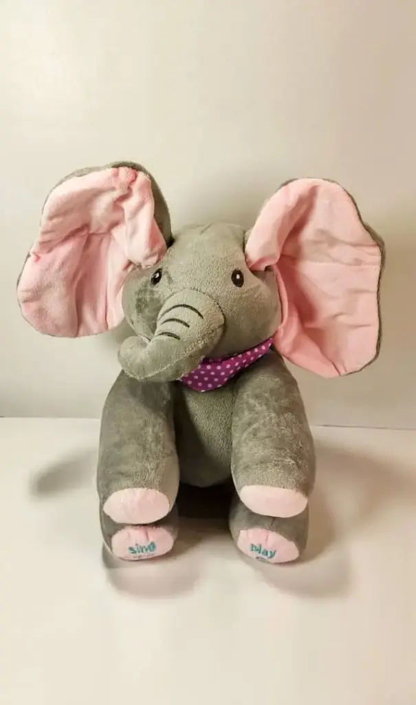 دبدوب فيل ناطق