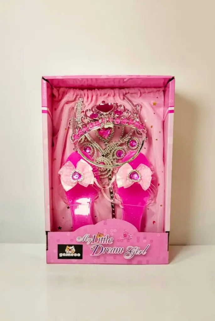 [CJ-5062428] تاج باربي مع حذاء