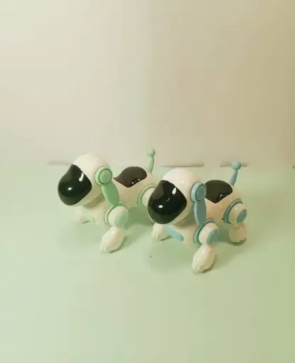 [111-3] كلب روبوت ملون